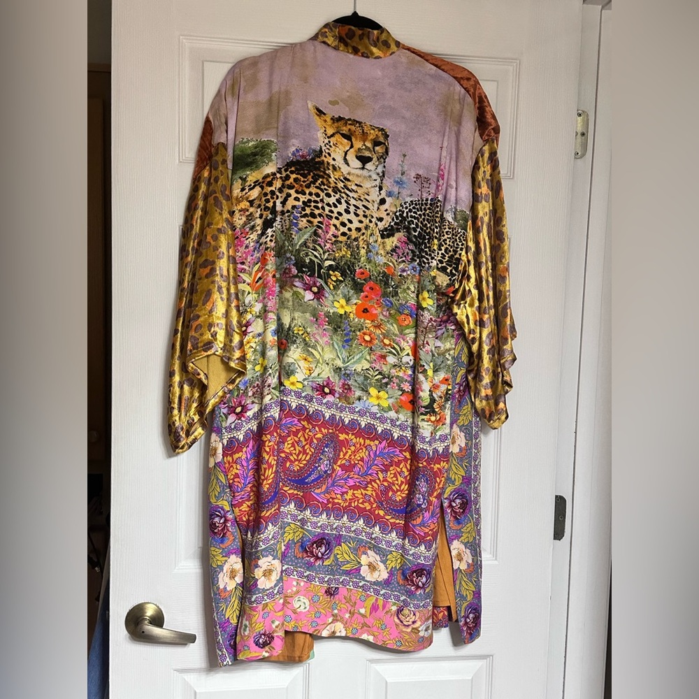 Aratta Multicolor Cheetah Print Jacket